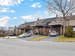 9 Hillsburn Court  Dartmouth, NS B2W 4M8