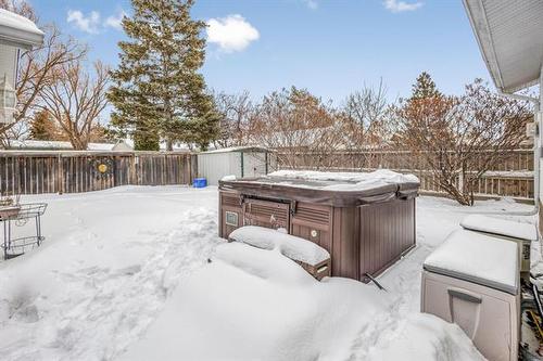 45 Normandy Dr, Winnipeg, MB 