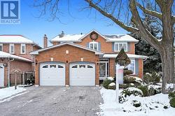 8 MICHIGAN AVENUE  Brampton, ON L6Y 4N5