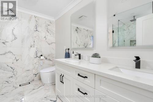 5340 Churchill Meadows Boulevard, Mississauga, ON - Indoor Photo Showing Bathroom