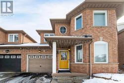 3040 BENTLEY DRIVE  Mississauga, ON L6M 6W2