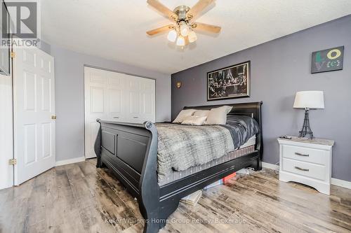 109 Hawkins Drive, Cambridge, ON - Indoor Photo Showing Bedroom