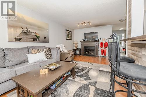 109 Hawkins Drive, Cambridge, ON - Indoor Photo Showing Living Room With Fireplace