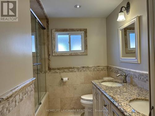 4120 Chadburn Crescent, Mississauga, ON - Indoor Photo Showing Bathroom