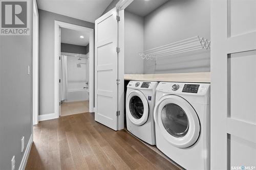 1236 15Th Street E, Saskatoon, SK - Indoor Photo Showing Laundry Room