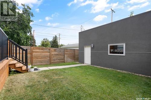 1236 15Th Street E, Saskatoon, SK - Outdoor