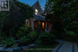 1499 WESTDEL BOURNE ROAD  London, ON N6K 4R1