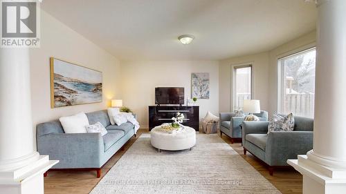 1570 Beaverbrook Avenue, London, ON - Indoor Photo Showing Living Room