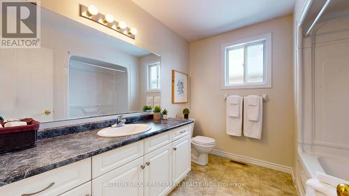 1570 Beaverbrook Avenue, London, ON - Indoor Photo Showing Bathroom