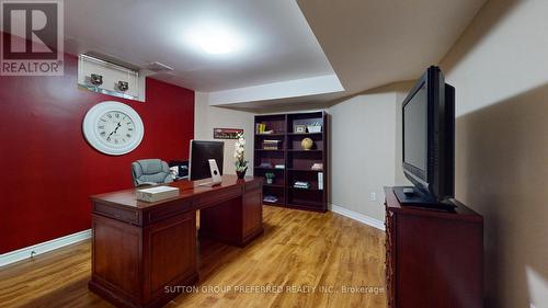 1570 Beaverbrook Avenue, London, ON - Indoor Photo Showing Office