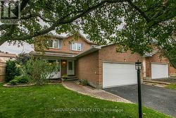 44 DARTMOOR DRIVE  Ottawa, ON K2M 1S6