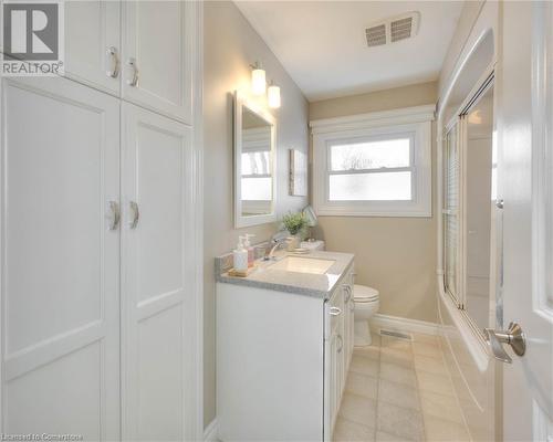 145 Hickson Drive, Kitchener, ON - Indoor Photo Showing Bathroom