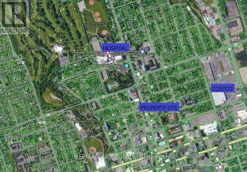 137 Simcoe Street N, Oshawa (O'Neill), ON 