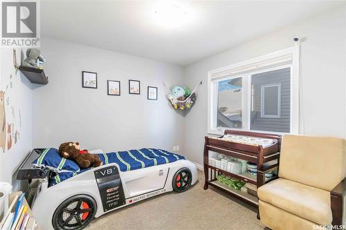 1227 Hargreaves Way, Saskatoon, SK - Indoor