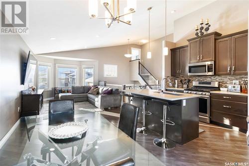 1227 Hargreaves Way, Saskatoon, SK - Indoor Photo Showing Kitchen With Upgraded Kitchen