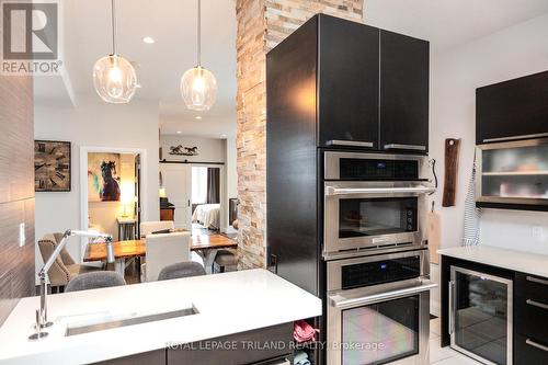 775 Colborne Street, London, ON - Indoor Photo Showing Kitchen