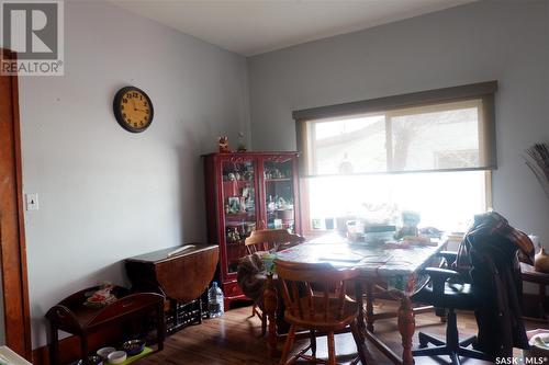 21 3Rd Street E, Willow Bunch, SK - Indoor Photo Showing Dining Room