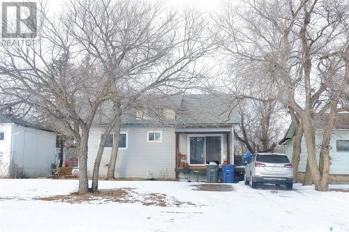 21 3Rd Street E, Willow Bunch, SK - Outdoor