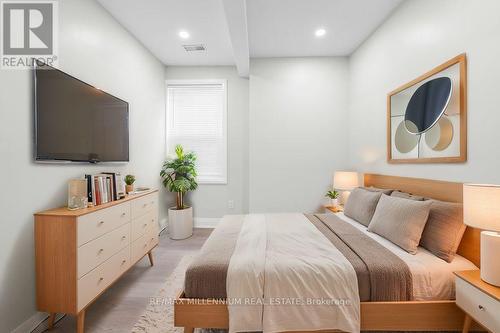 124 Church Street, Kitchener, ON - Indoor Photo Showing Bedroom