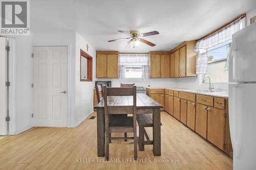 117 Brisbin Street, London, ON - Indoor Photo Showing Kitchen