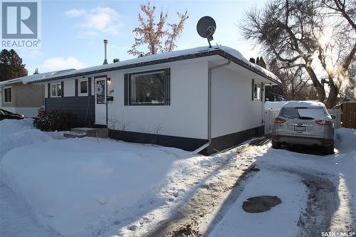 1714 Wilson Crescent, Saskatoon, SK - Outdoor