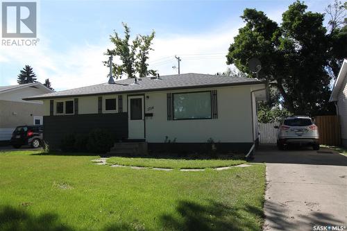 1714 Wilson Crescent, Saskatoon, SK - Outdoor