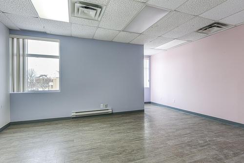 Office - 225-2160 Ch. Du Tremblay, Longueuil (Le Vieux-Longueuil), QC - Indoor Photo Showing Other Room