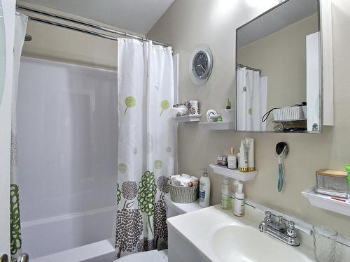 Salle de bains - 31  - 35 Rue Perreault E., Rouyn-Noranda, QC - Indoor Photo Showing Bathroom