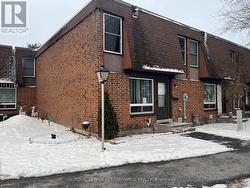 120 - 2250 COTTERS CRESCENT  Ottawa, ON K1V 8T4