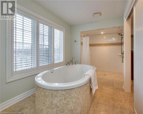 372 River Oak Place, Waterloo, ON - Indoor Photo Showing Bathroom