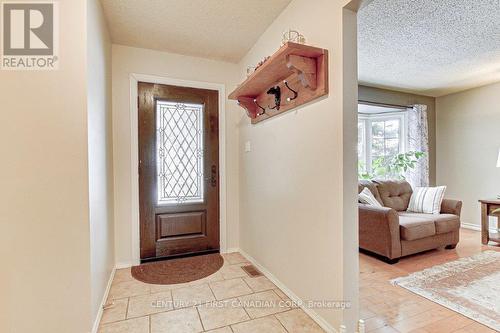 1049 Mahogany Crescent, London, ON - Indoor Photo Showing Other Room