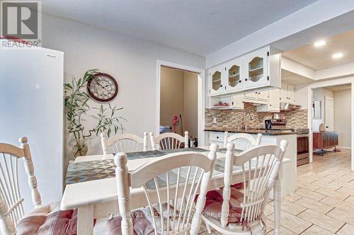 1049 Mahogany Crescent, London, ON - Indoor Photo Showing Dining Room