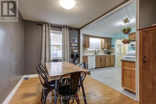 84 Amy Crescent, London, ON - Indoor Photo Showing Dining Room