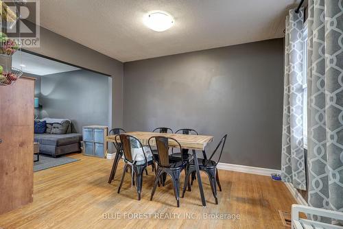 84 Amy Crescent, London, ON - Indoor Photo Showing Dining Room