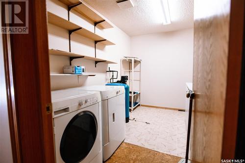 102 45 Kensington Crescent, Regina, SK - Indoor Photo Showing Laundry Room