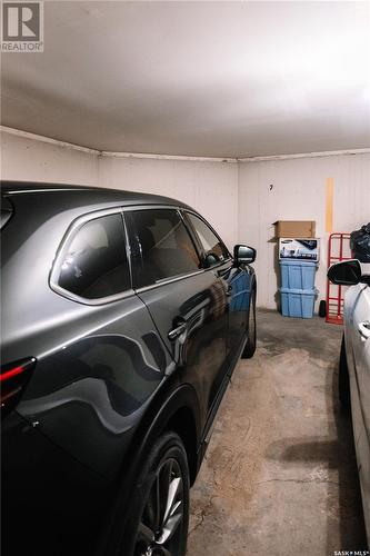 102 45 Kensington Crescent, Regina, SK - Indoor Photo Showing Garage