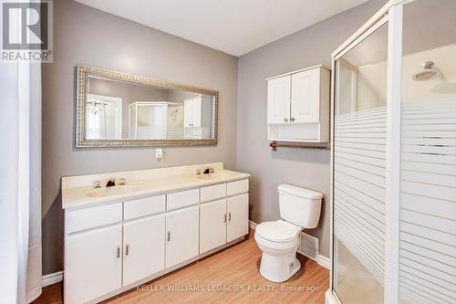 367 Cope Street, Hamilton, ON - Indoor Photo Showing Bathroom