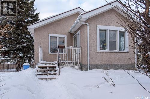 2100 York Street, Regina, SK - Outdoor