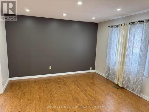 43 Rosamond Crescent, London, ON - Indoor Photo Showing Other Room