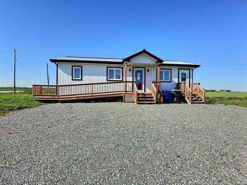 FaÃ§ade - 112 Ch. Ontario, Notre-Dame-Du-Nord, QC - Outdoor