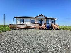 112 Ch. Ontario  Notre-Dame-Du-Nord, QC J0Z 3B0