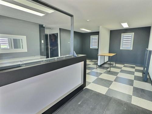 Bureau - 112 Ch. Ontario, Notre-Dame-Du-Nord, QC - Indoor Photo Showing Other Room