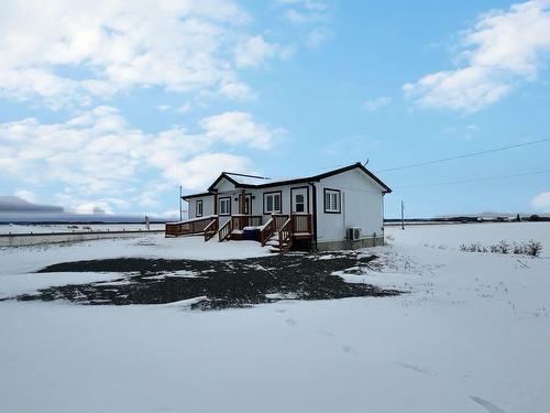 FaÃ§ade - 112 Ch. Ontario, Notre-Dame-Du-Nord, QC - Outdoor