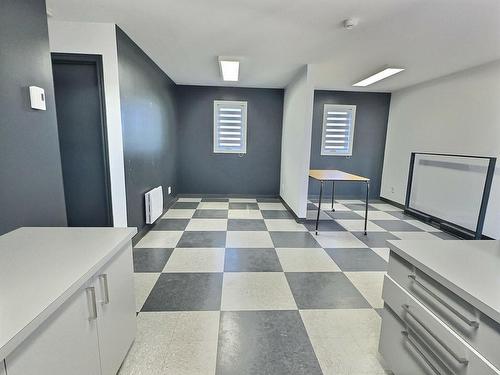 Bureau - 112 Ch. Ontario, Notre-Dame-Du-Nord, QC - Indoor Photo Showing Other Room