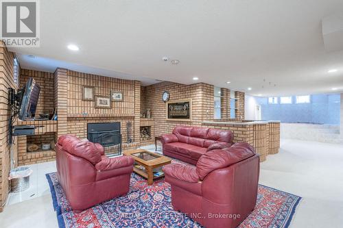 2339 Glengarry Road, Mississauga, ON - Indoor Photo Showing Living Room With Fireplace