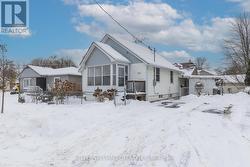 24.5 BRISCOE STREET W  London, ON N6J 1M1