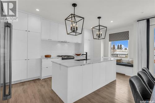 327 Pritchard Crescent, Saskatoon, SK - Indoor Photo Showing Kitchen With Upgraded Kitchen