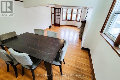 107 Haddon Avenue S, Hamilton, ON - Indoor Photo Showing Dining Room