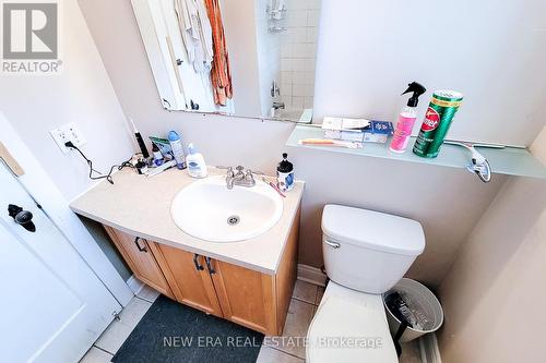 107 Haddon Avenue S, Hamilton, ON - Indoor Photo Showing Bathroom