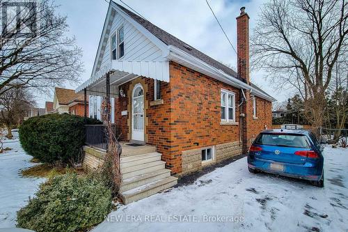 107 Haddon Avenue S, Hamilton, ON - Outdoor